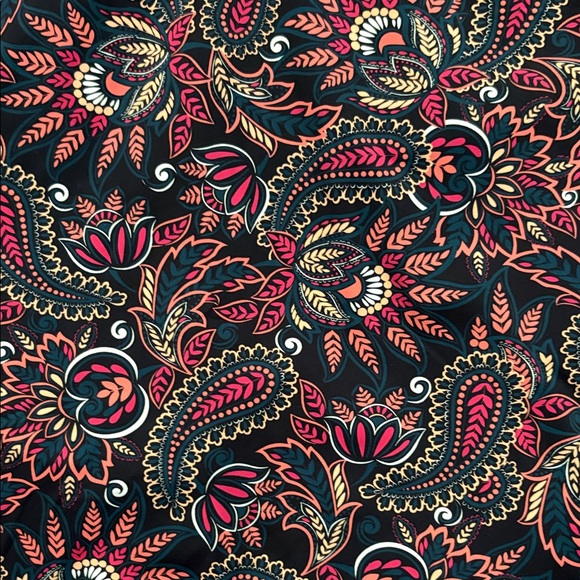 Lands' End Black and Coral Paisley One Piece Halter size 1X 16W 18W - Picture 3 of 5